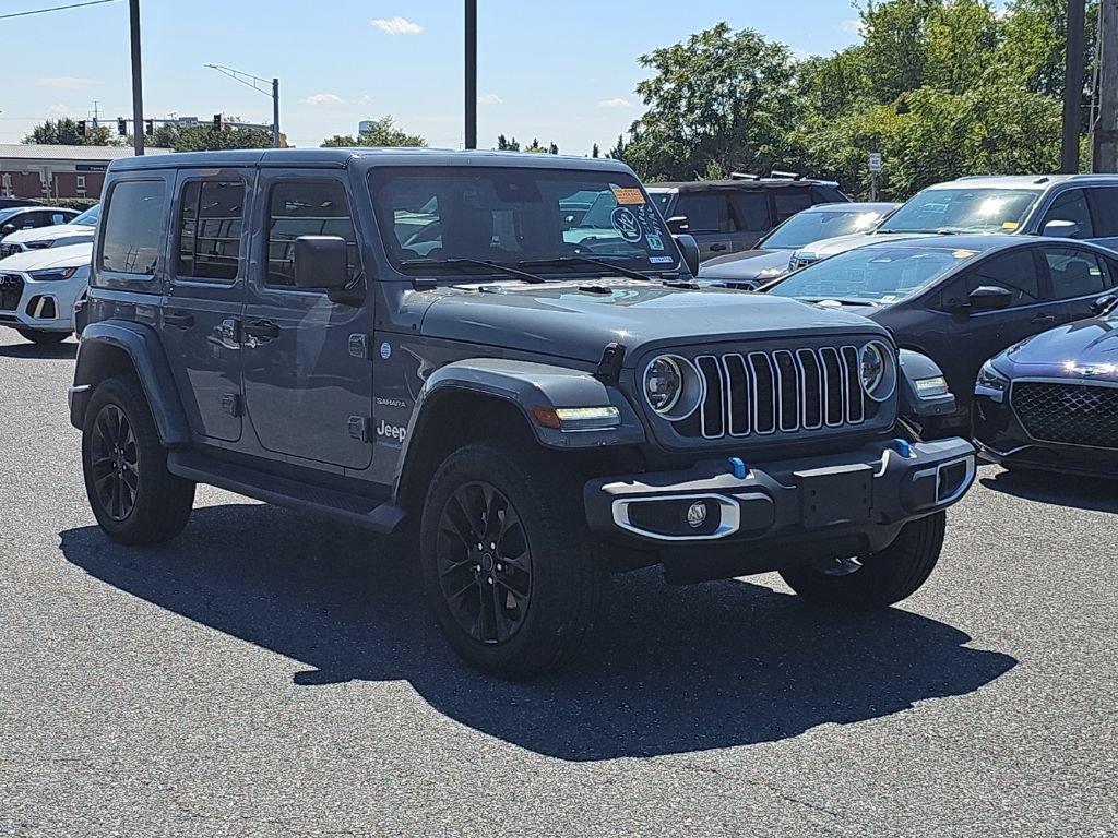 Used 2024 Jeep Wrangler Unlimited Sahara w/ Technology Group