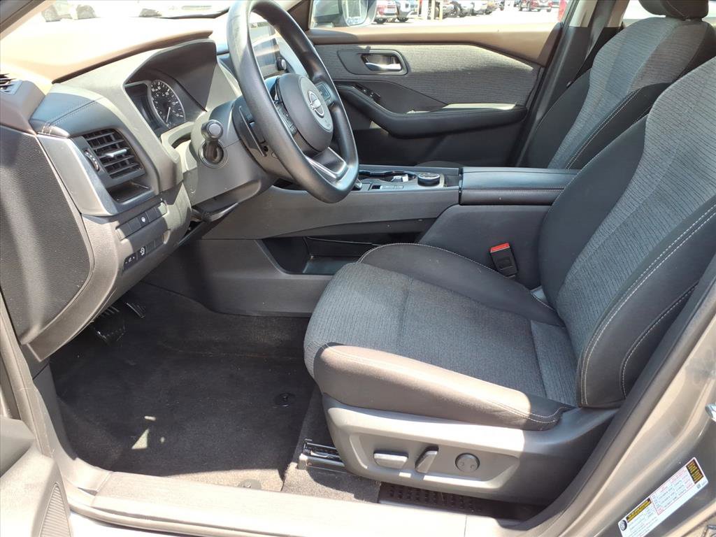 Used 2023 Nissan Rogue SV AWD/4WD image 8