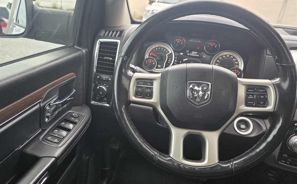 Used 2017 RAM 1500 Laramie w/ Convenience Group image 16