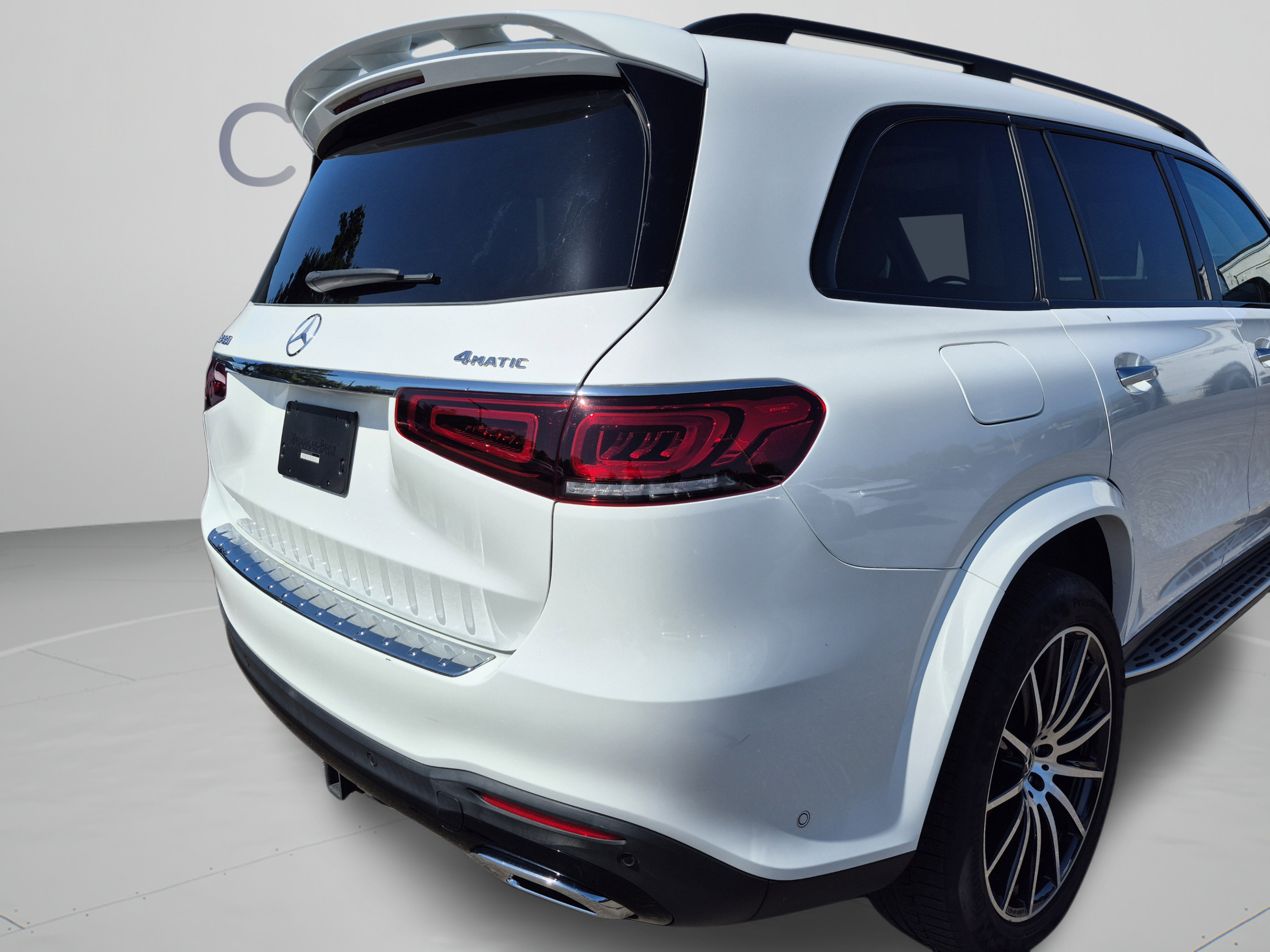 Used 2023 Mercedes-Benz GLS 450 4MATIC w/ AMG Line Exterior image 38