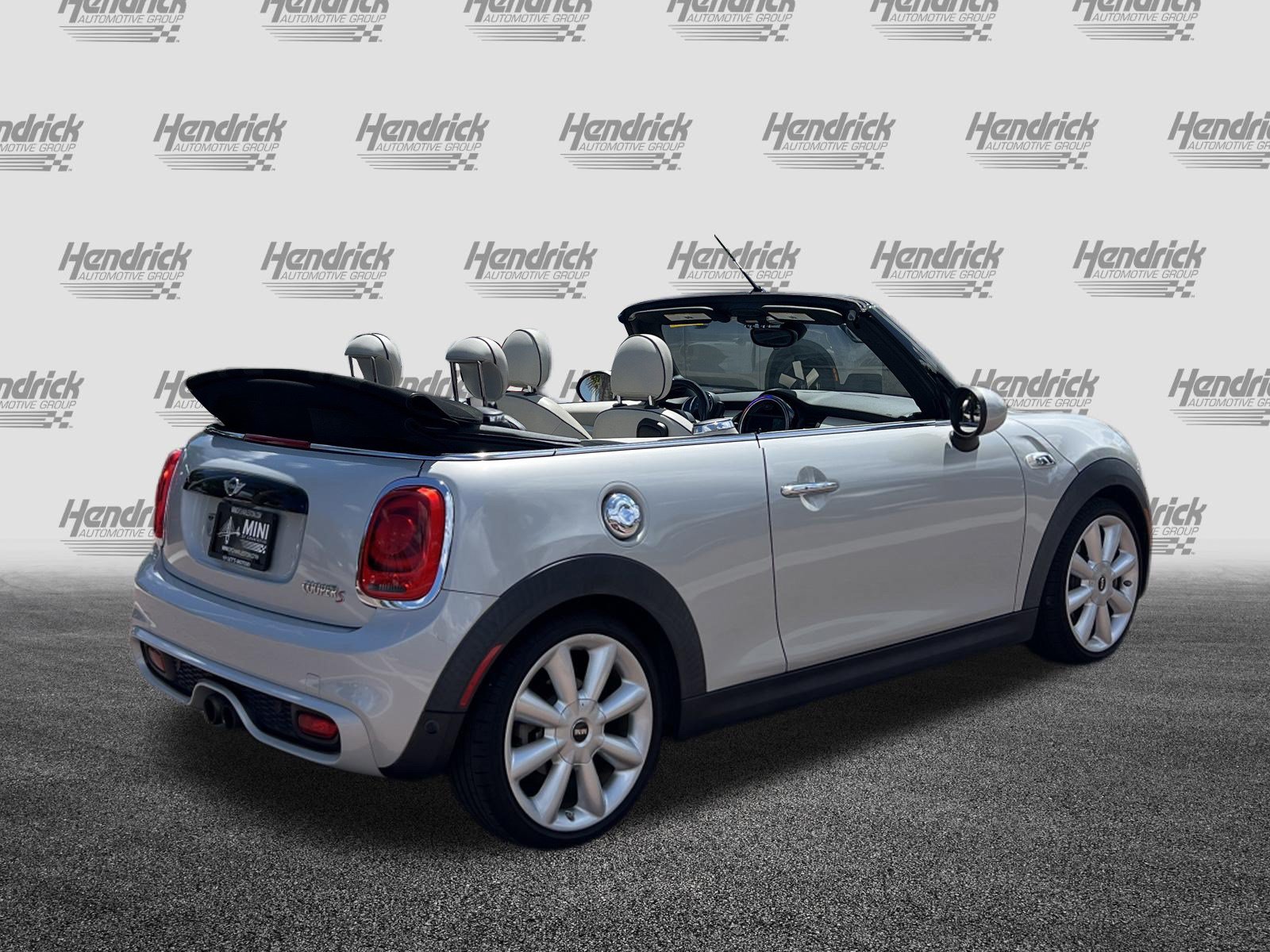 Used 2016 MINI Cooper S FWD image 10