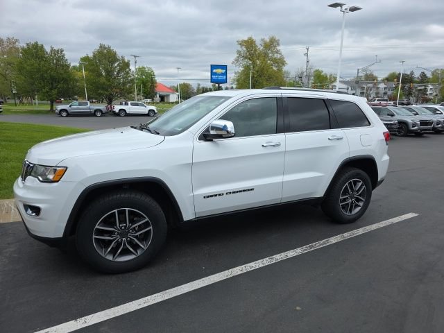 Used 2020 Jeep Grand Cherokee Limited AWD/4WD image 5