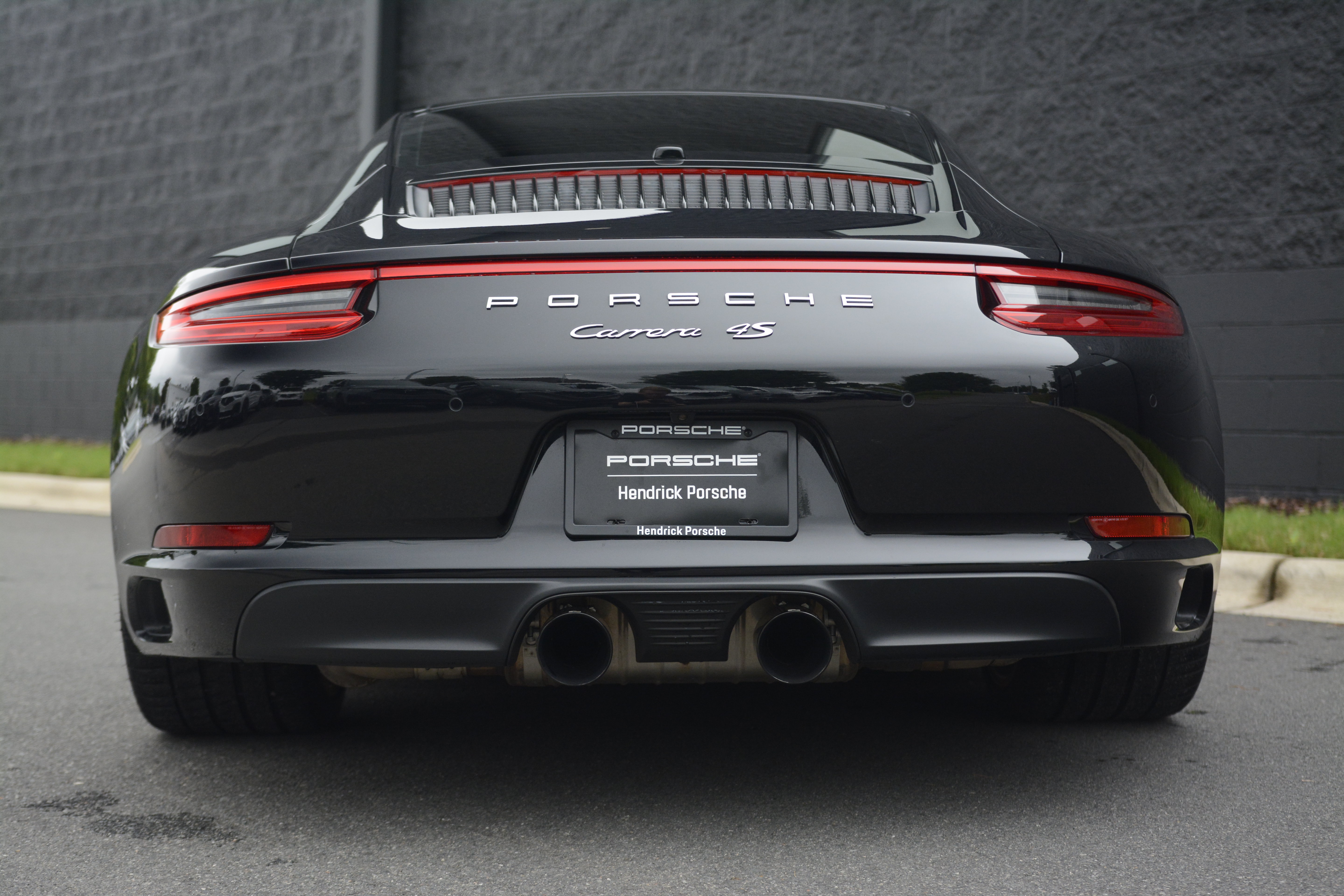 Certified 2018 Porsche 911 Carrera 4S AWD/4WD image 6
