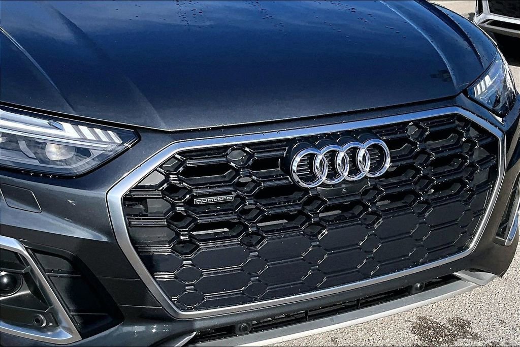 Certified 2023 Audi Q5 2.0T Prestige w/ Prestige Package image 11