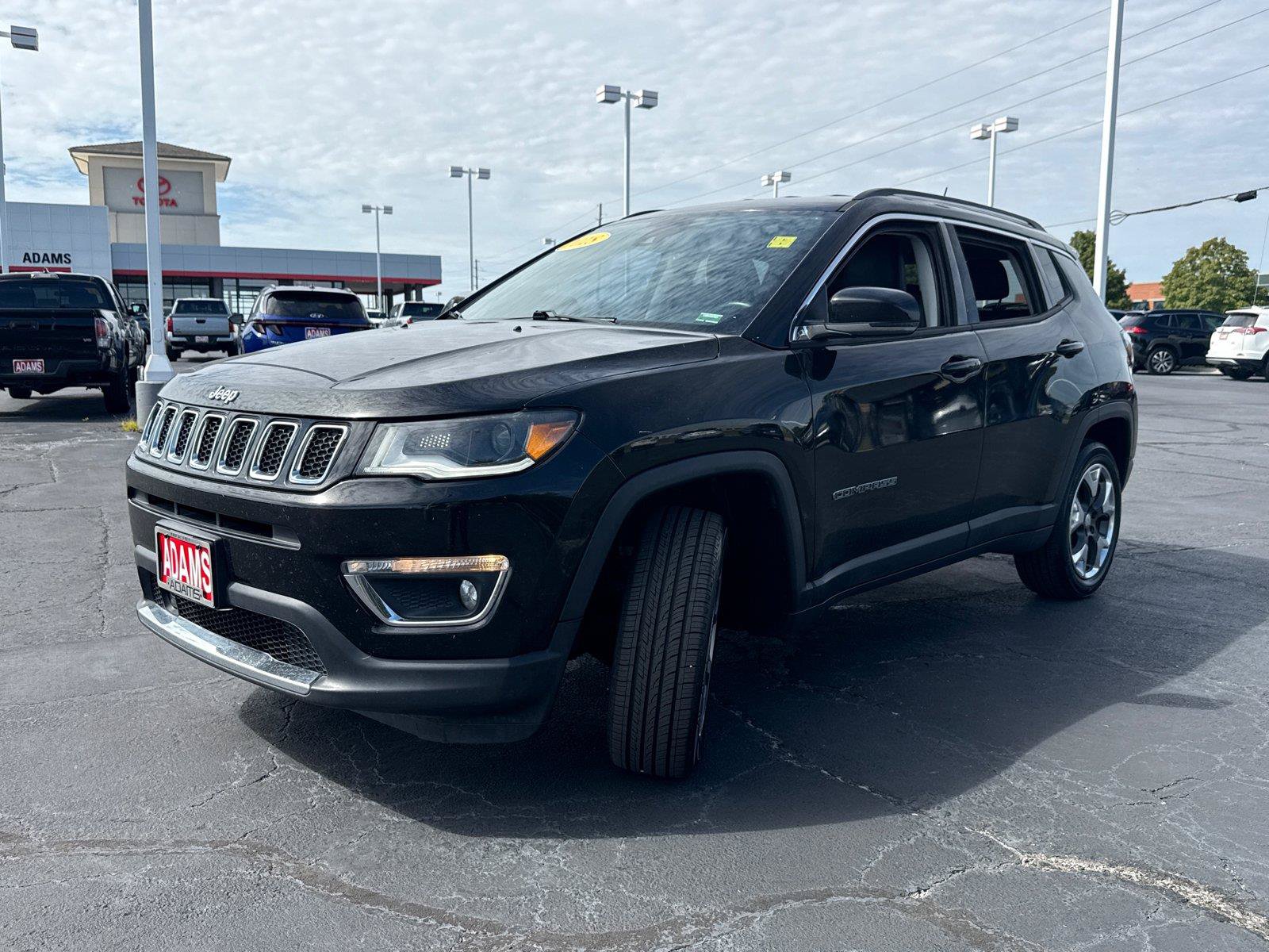Used 2018 Jeep Compass Limited w/ Navigation Group AWD/4WD image 4