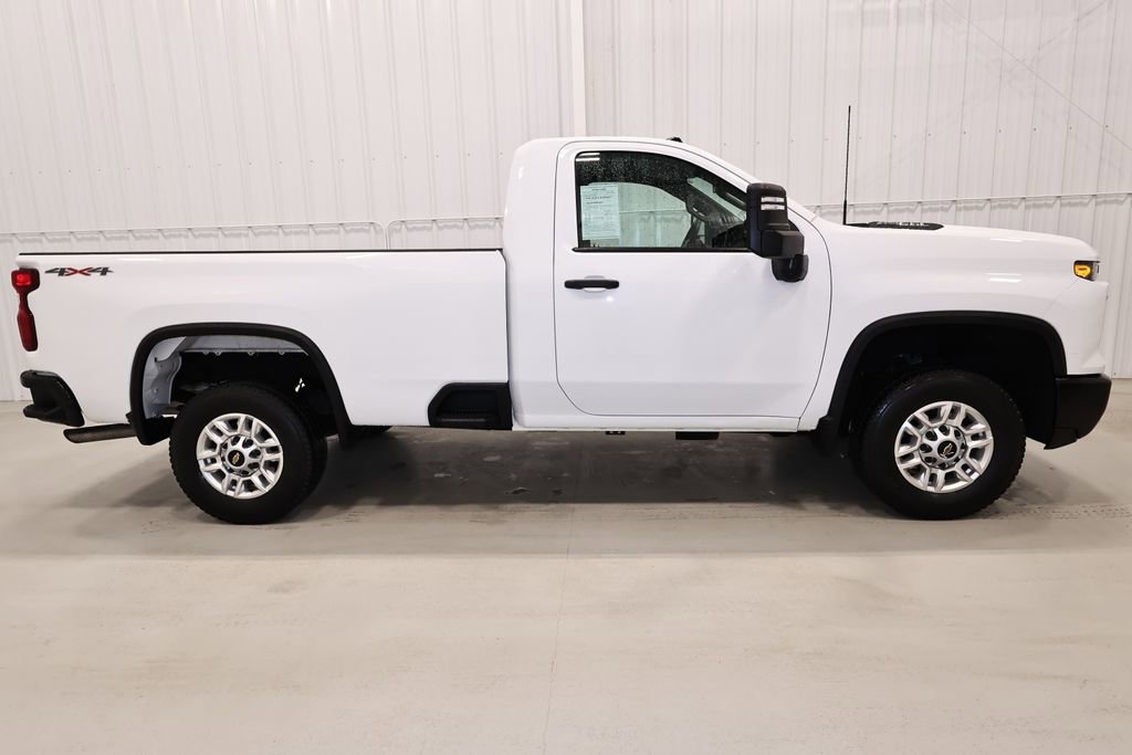 Used 2024 Chevrolet Silverado 2500 W/T w/ WT Convenience Package image 2