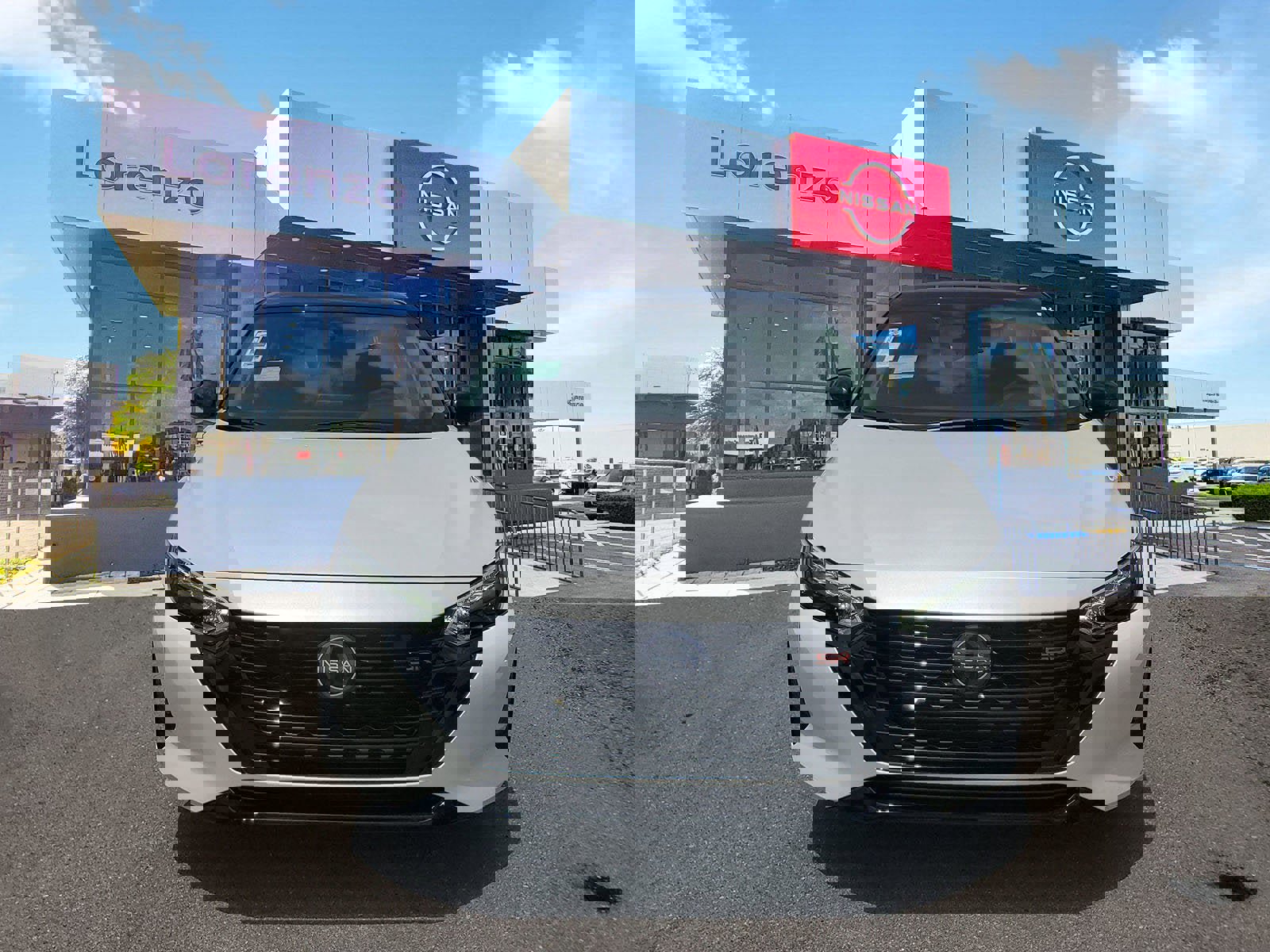 New 2025 Nissan Sentra SR w/ Midnight Edition image 2