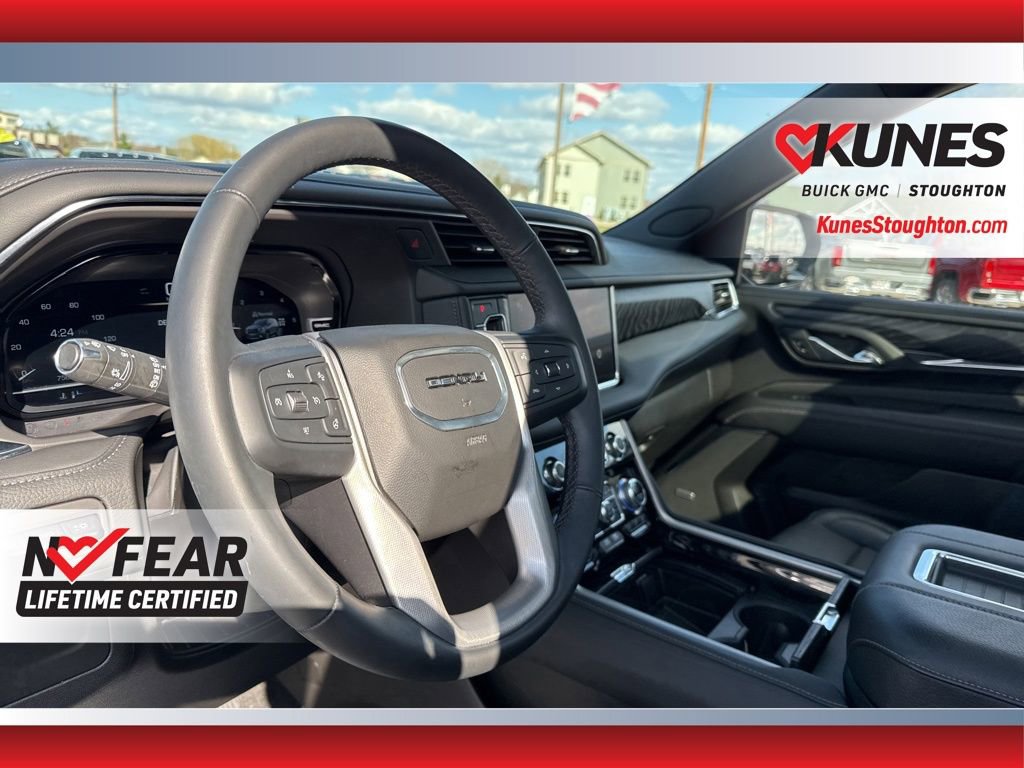 Used 2023 GMC Yukon XL Denali image 27