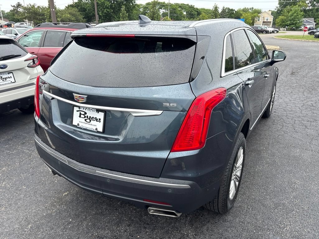 Used 2019 Cadillac XT5 Luxury FWD image 3