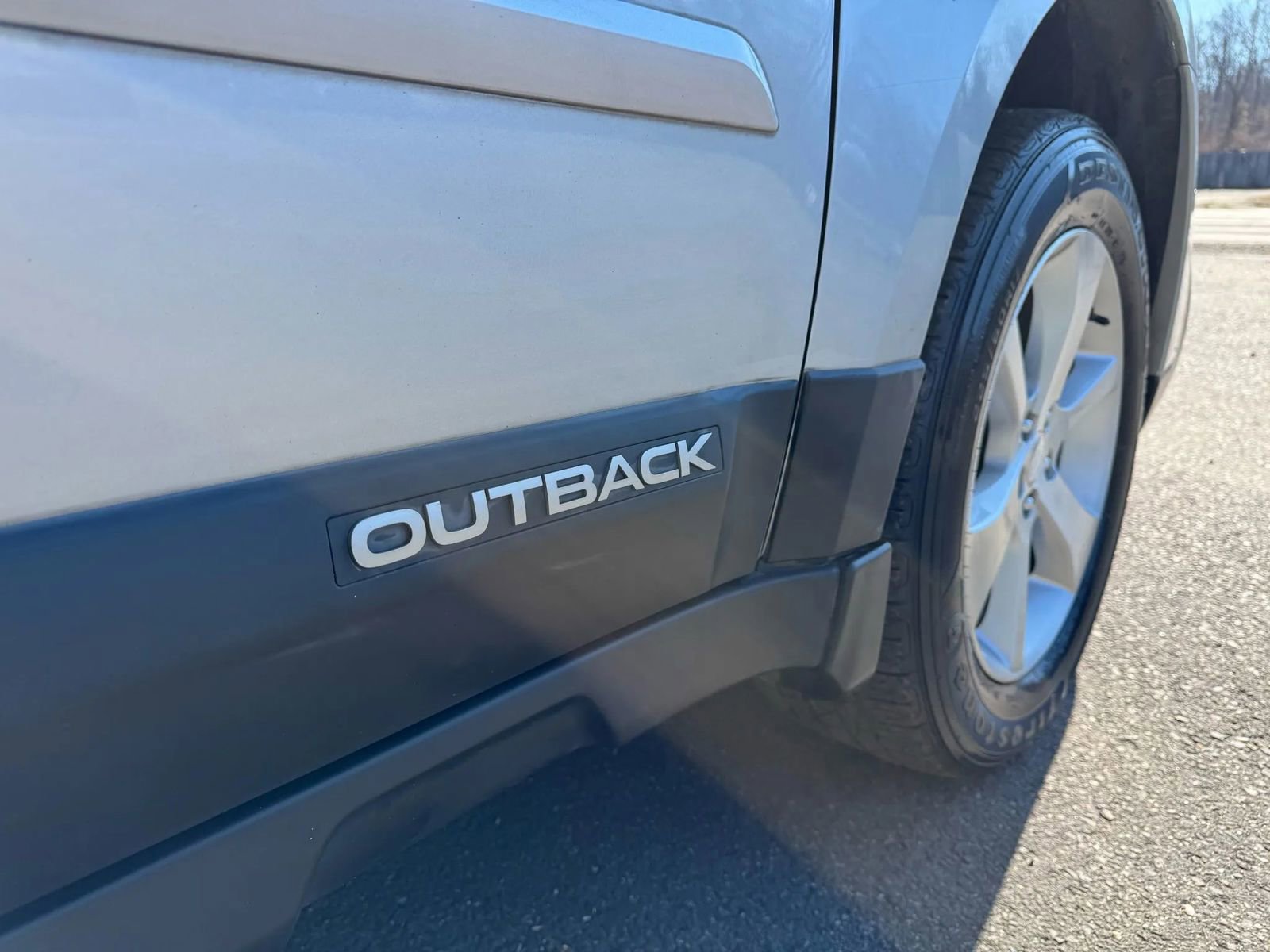 Used 2014 Subaru Outback 2.5i Limited AWD/4WD image 15