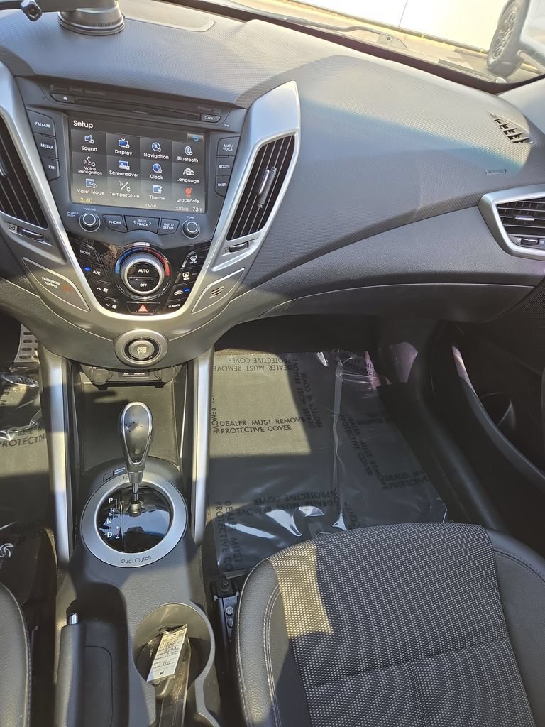 Used 2015 Hyundai Veloster w/ Option Group 03 FWD image 18