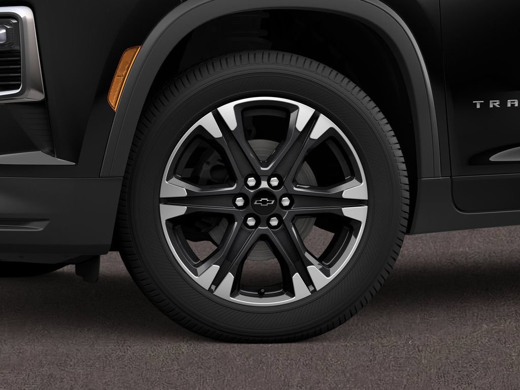 New 2027 Chevrolet Traverse LT w/ Sun and Wheel Package FWD image 4
