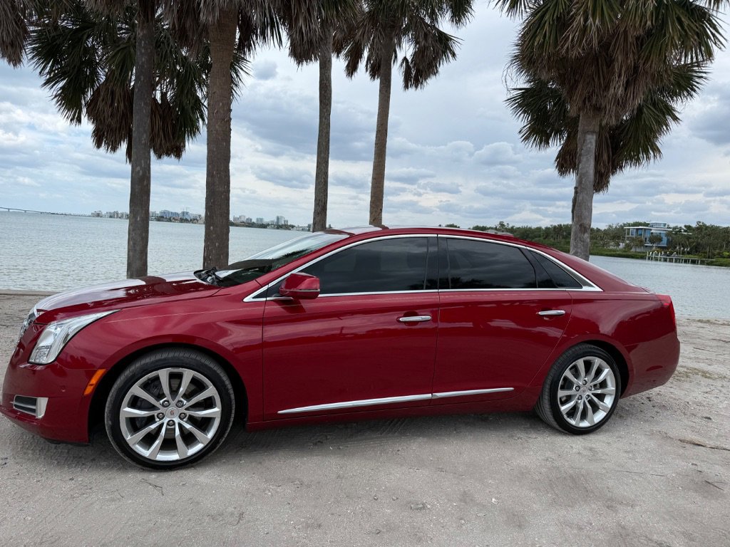 Used 2015 Cadillac XTS Luxury w/ Driver Awareness Package FWD image 1