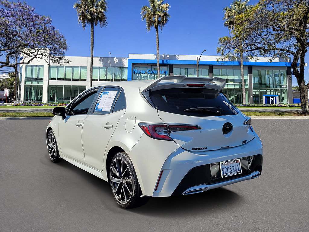 Used 2022 Toyota Corolla XSE FWD image 3