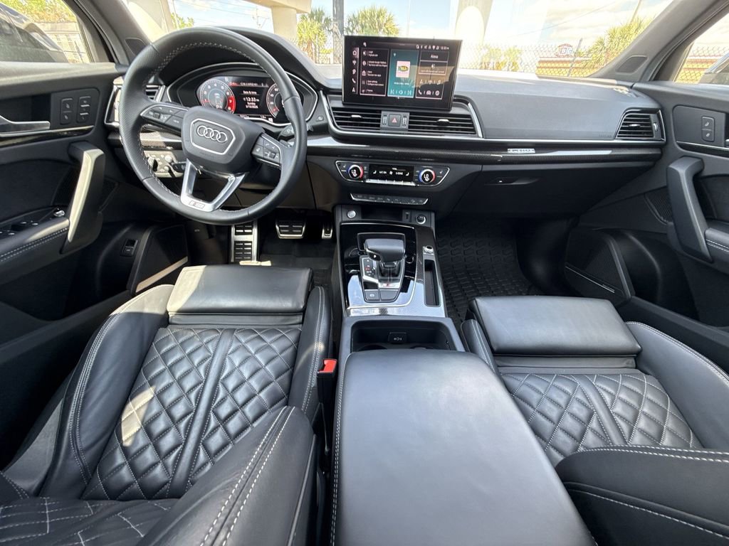 Used 2024 Audi SQ5 Prestige AWD/4WD image 19