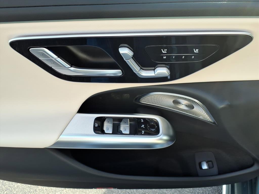 New 2026 Mercedes-Benz E 350 4MATIC Sedan image 14