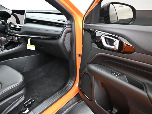 New 2026 Jeep Compass Latitude image 23