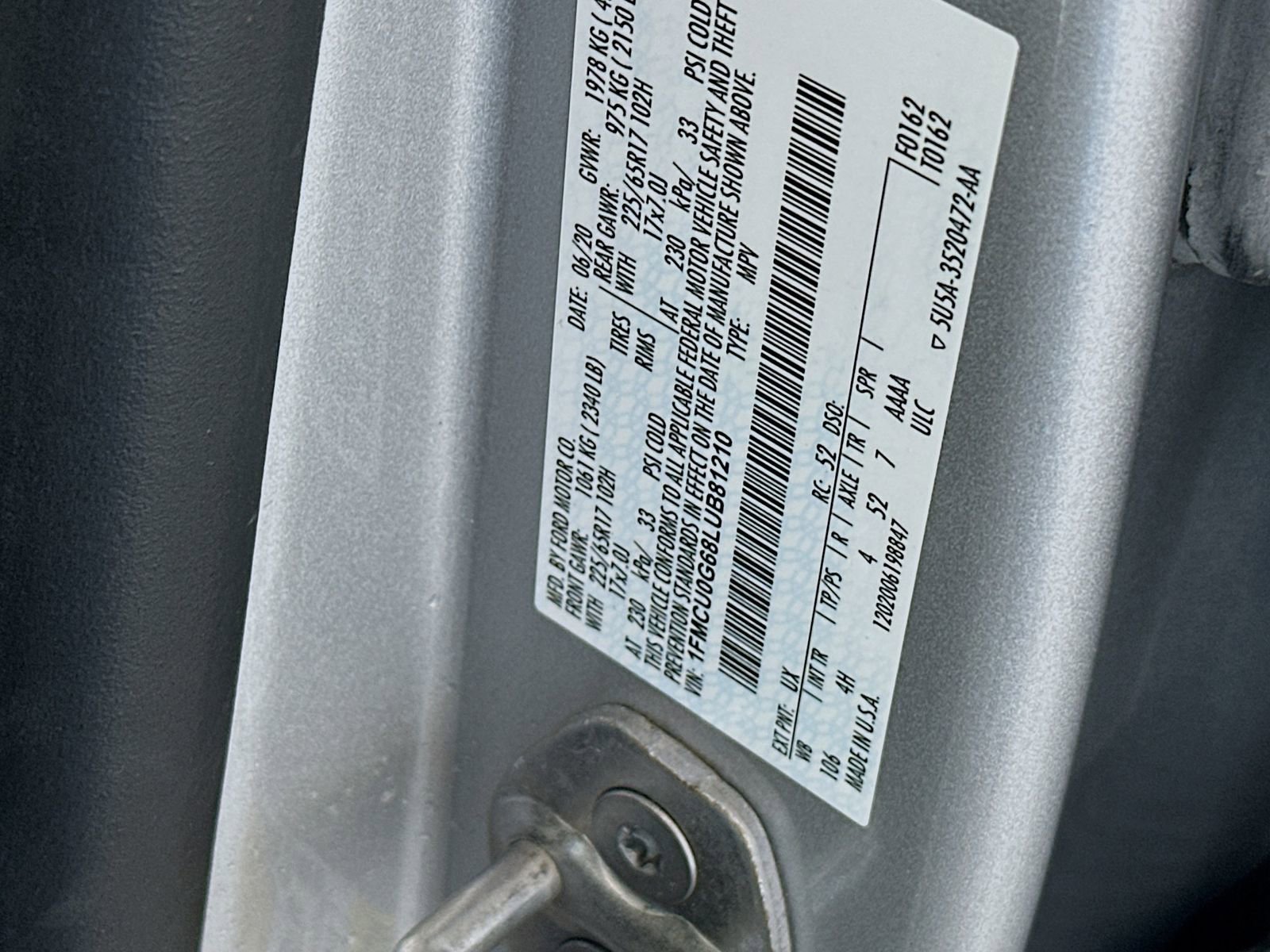 Used 2020 Ford Escape SE FWD image 30