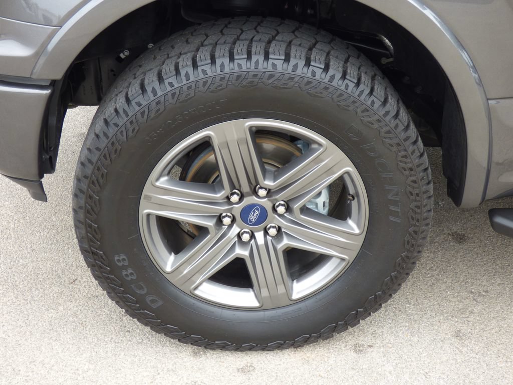 Used 2020 Ford F150 XLT w/ Equipment Group 302A Luxury RWD image 9