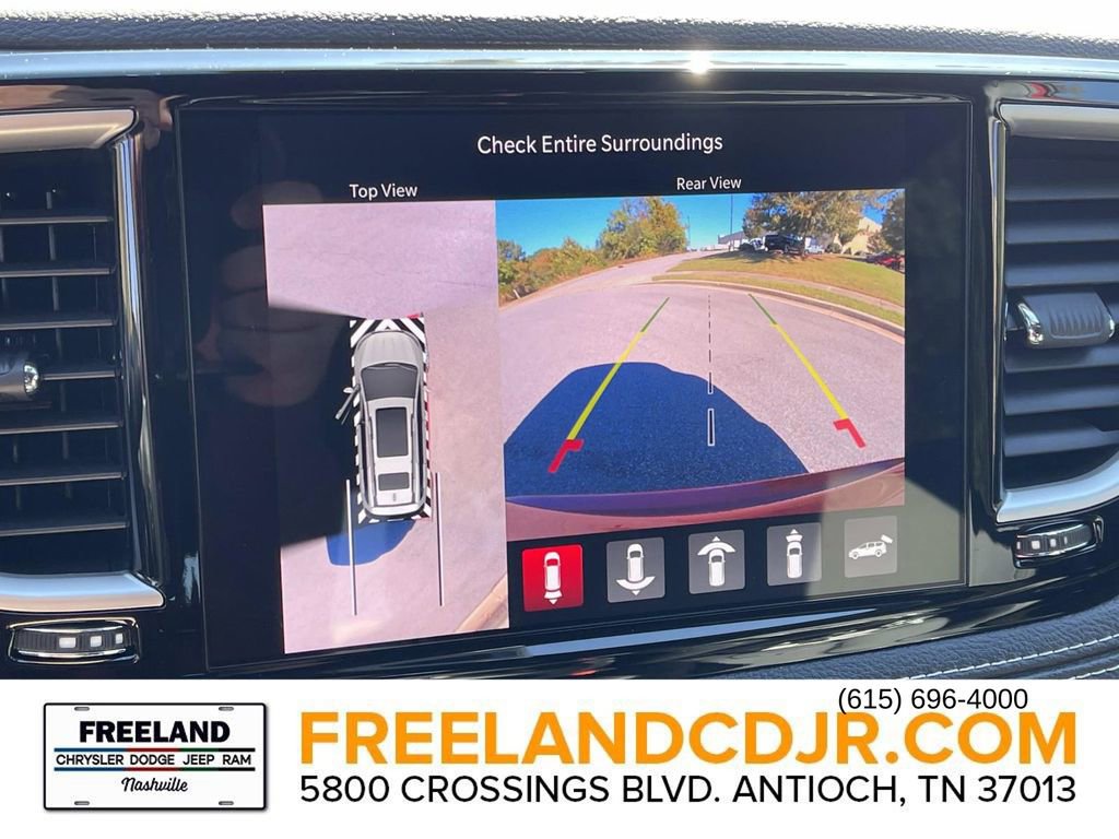 New 2026 Chrysler Pacifica Select image 25