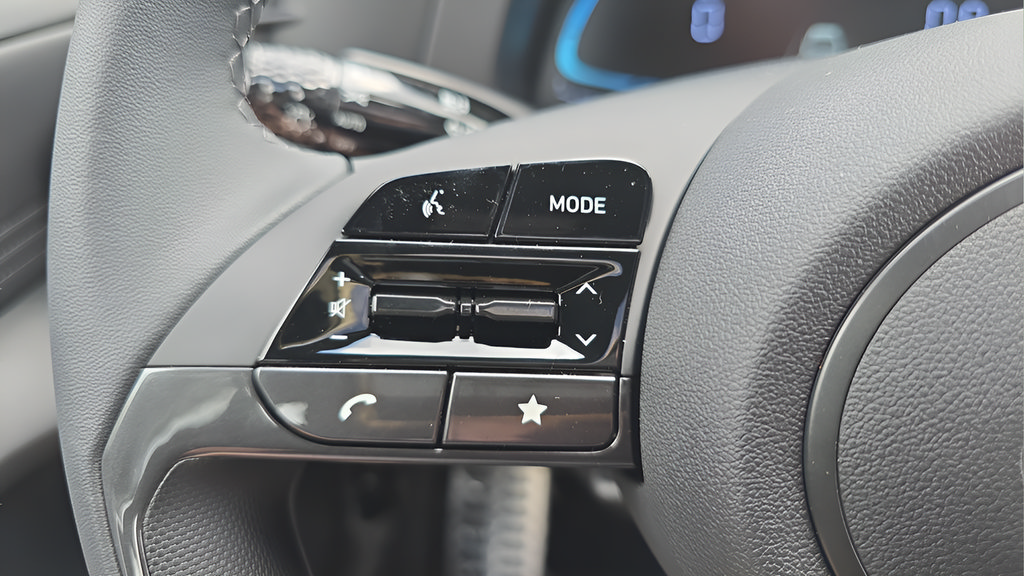 New 2026 Hyundai Elantra SEL Sport Premium FWD image 24