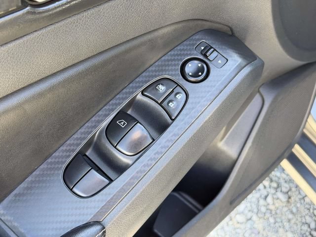 Used 2024 Nissan Altima 2.5 SV FWD image 18