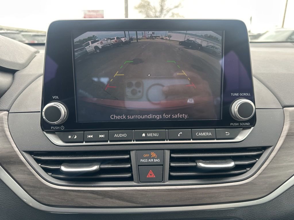 Used 2025 Nissan Altima 2.5 SV AWD/4WD image 30