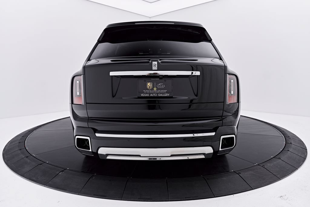 Used 2026 Rolls-Royce Cullinan AWD/4WD image 13