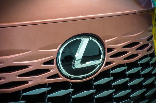 Certified 2023 Lexus RX 350 Premium Plus w/ Cold Area Package image 27