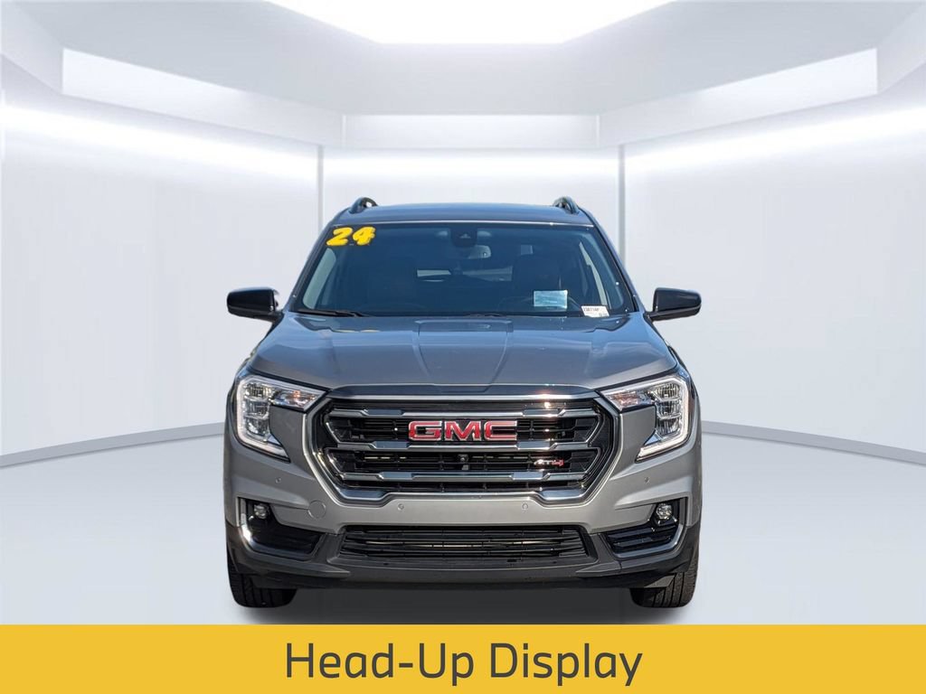 Used 2024 GMC Terrain AT4 w/ Tech Package AWD/4WD image 10