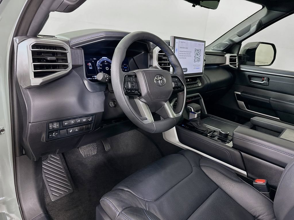 Used 2025 Toyota Tundra Platinum AWD/4WD image 9
