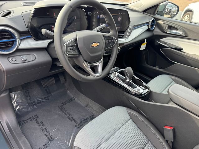 New 2026 Chevrolet Trax LT w/ Driver Confidence Package image 11