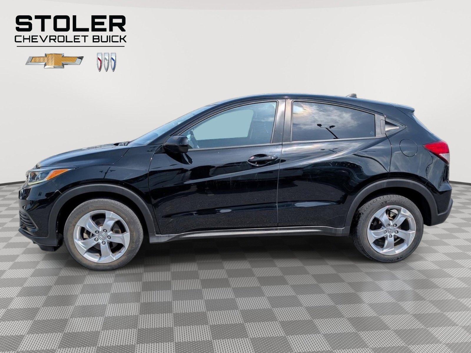 Used 2019 Honda HR-V LX image 2