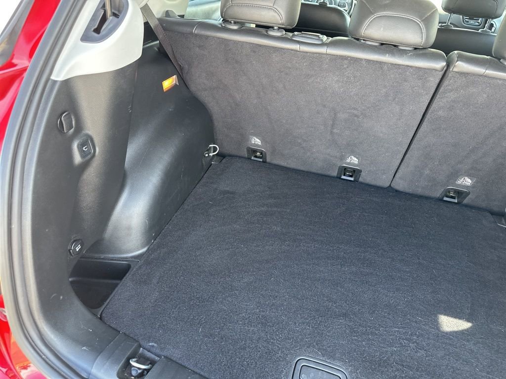 Used 2018 Jeep Compass Latitude w/ Popular Equipment Group image 23