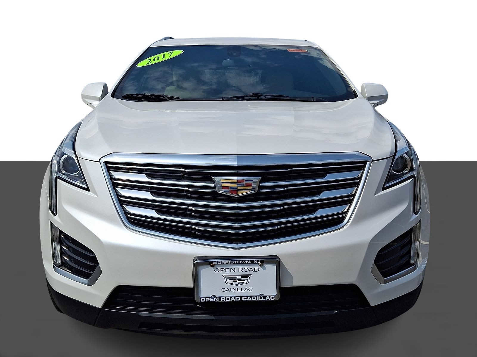 Used 2017 Cadillac XT5 FWD image 2