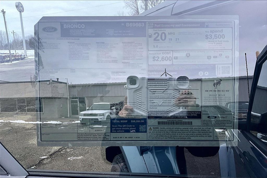 New 2025 Ford Bronco Outer Banks image 13