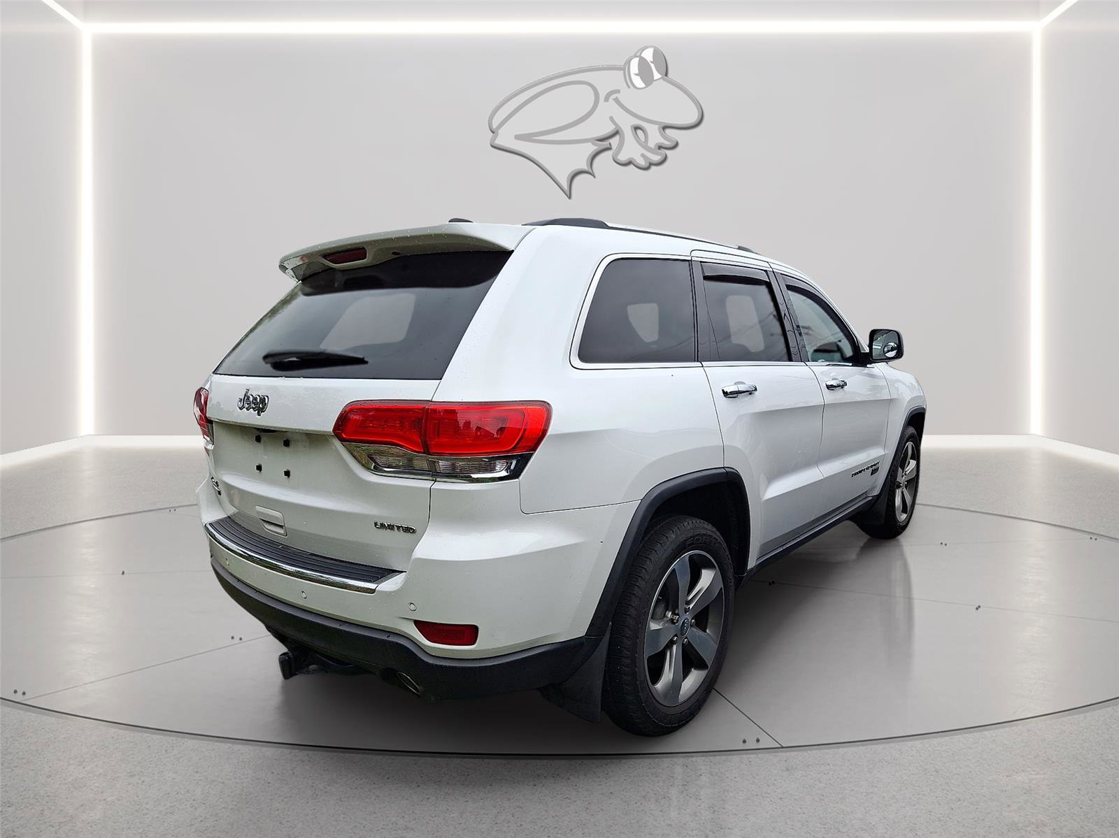 Used 2015 Jeep Grand Cherokee Limited AWD/4WD image 7