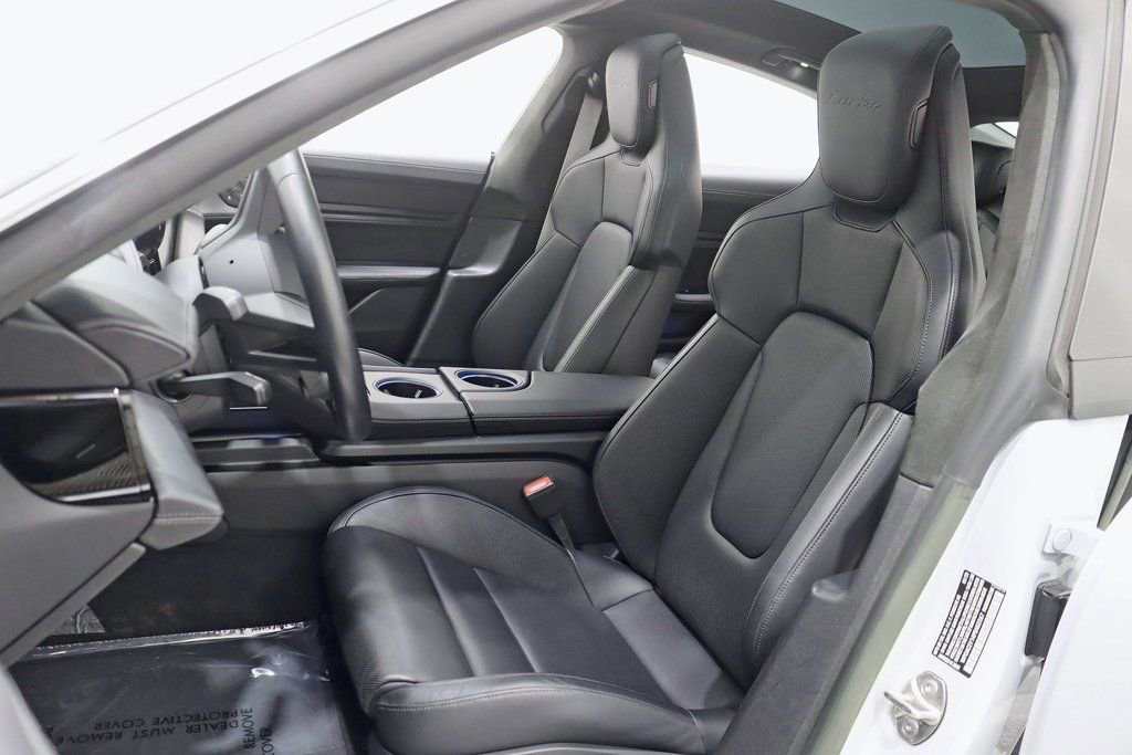 Used 2023 Porsche Taycan Turbo image 29