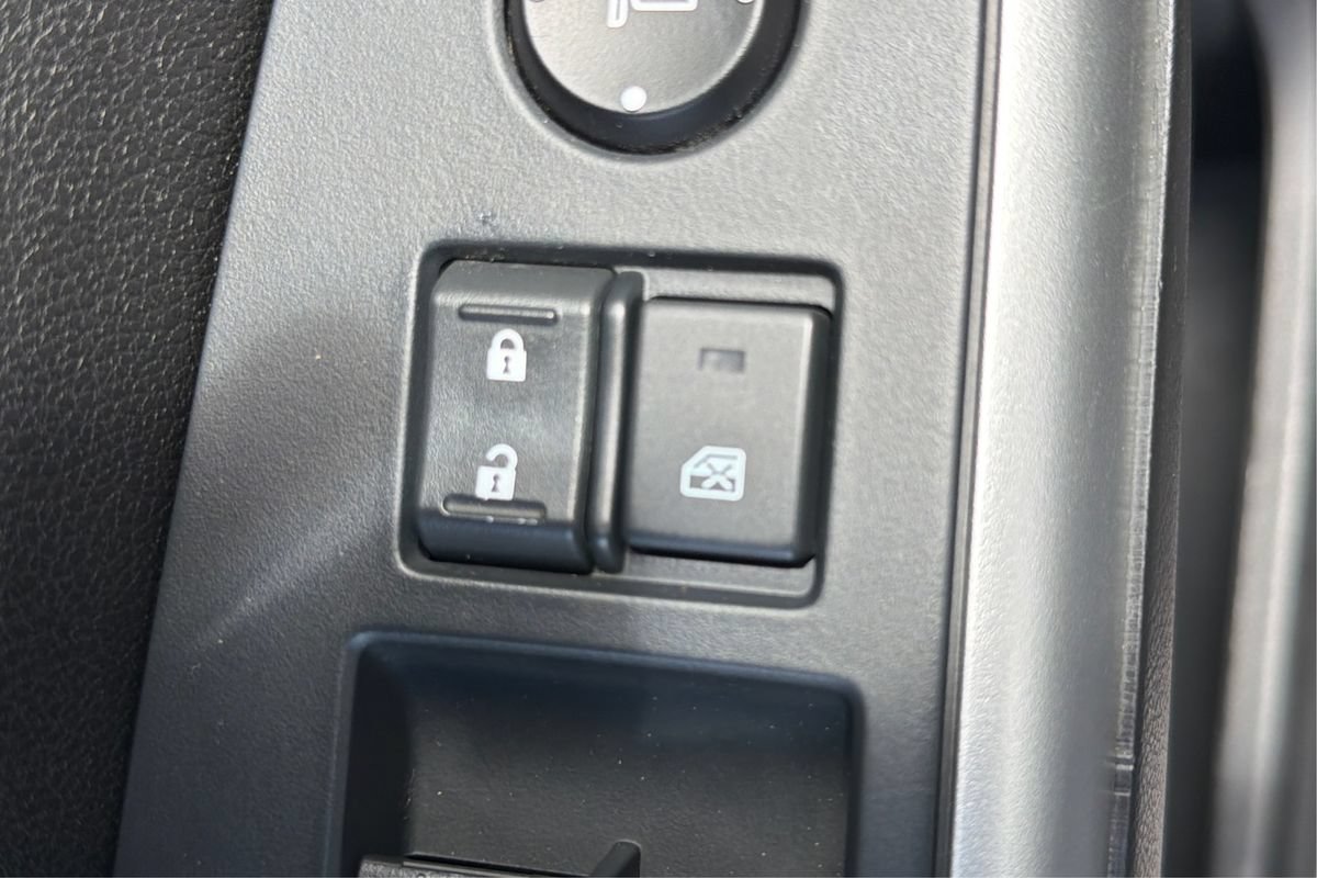 Used 2015 Honda CR-V EX-L image 37