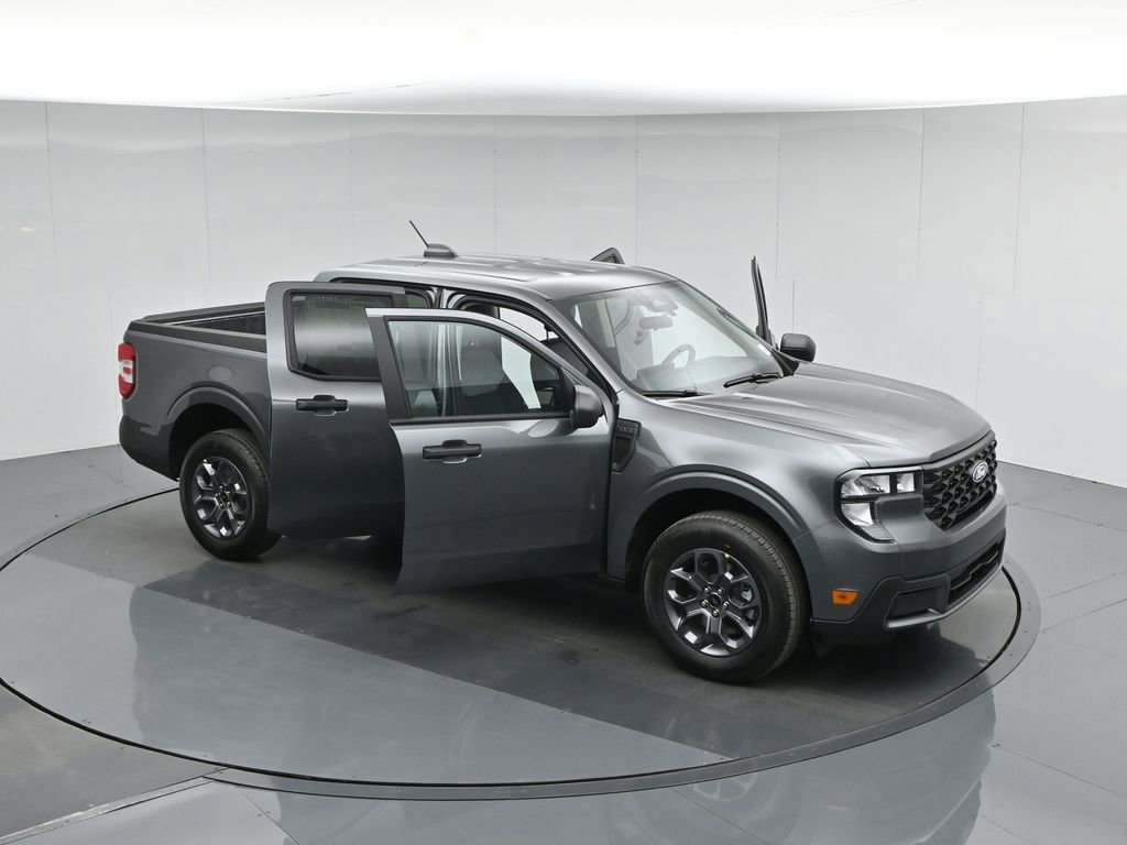 New 2026 Ford Maverick XLT image 40