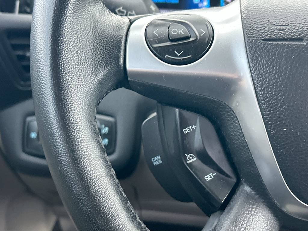 Used 2015 Ford C-MAX Energi SEL w/ Equipment Group 301A FWD image 27