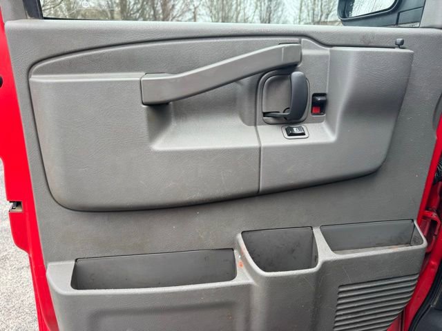 Used 2023 GMC Savana 3500 w/ Driver Convenience Package RWD image 25