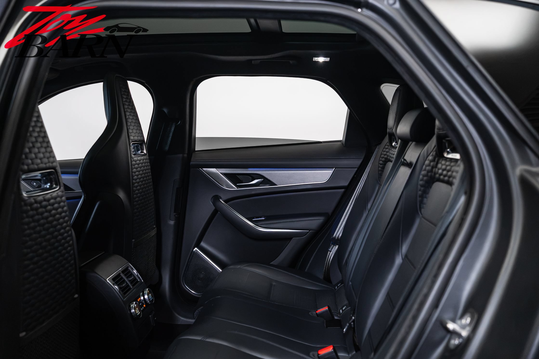 Used 2021 Jaguar F-PACE SVR AWD/4WD image 47