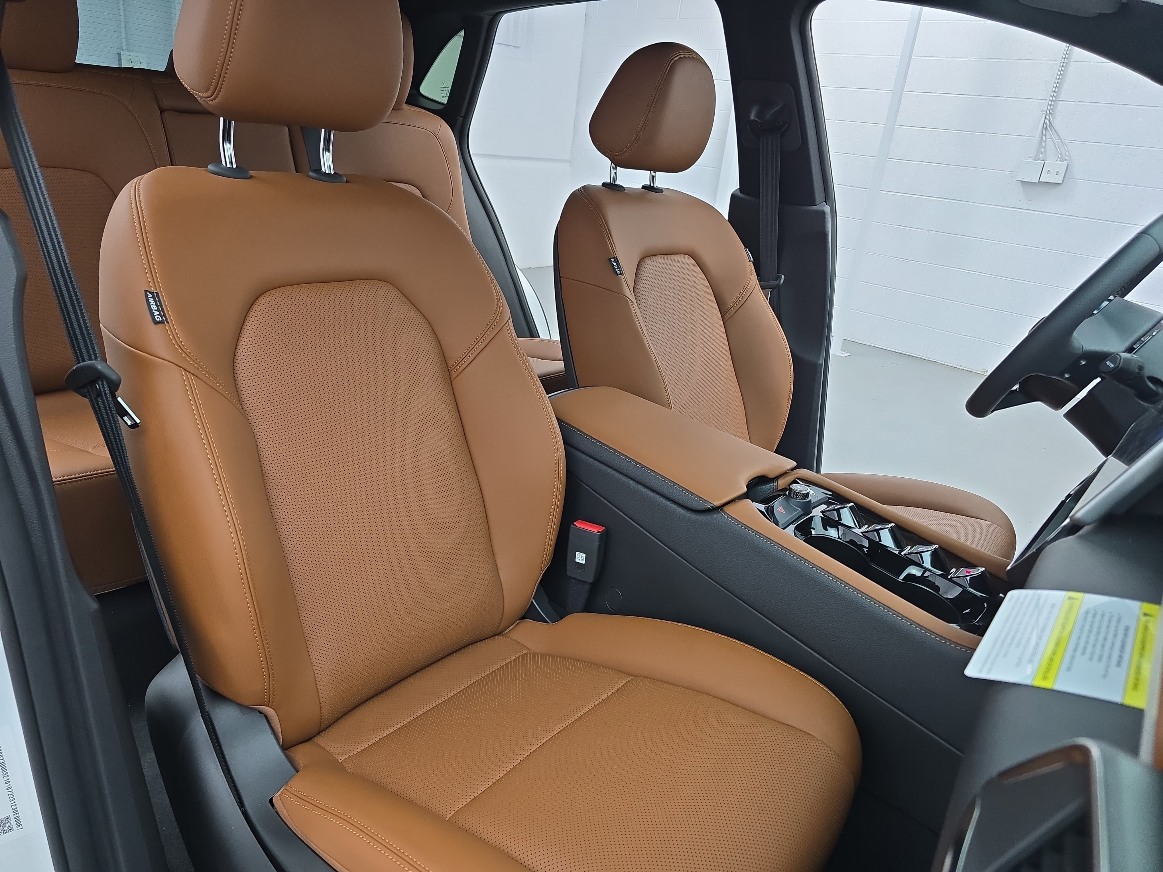 New 2025 VinFast VF 8 Plus image 10