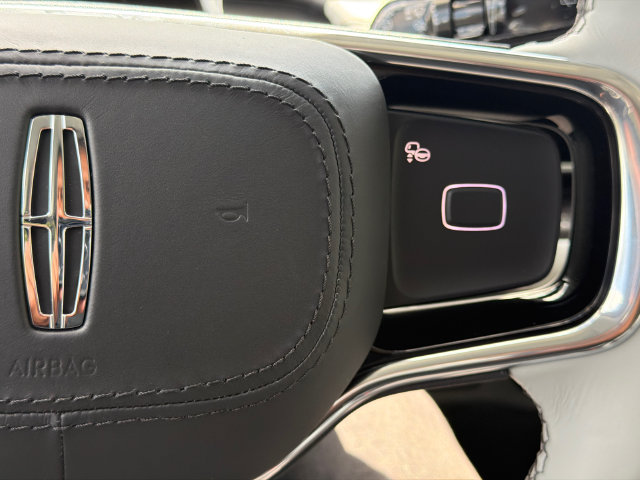 New 2027 Lincoln Navigator L Black Label AWD/4WD image 31