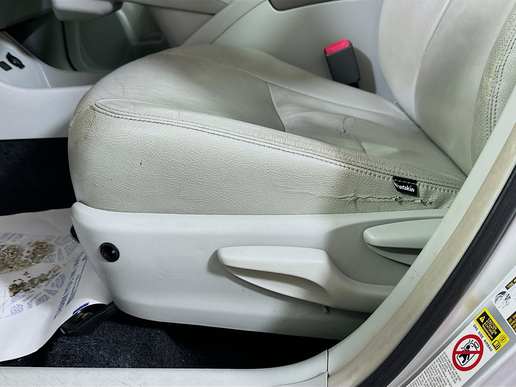 Used 2012 Toyota Prius Two FWD image 17