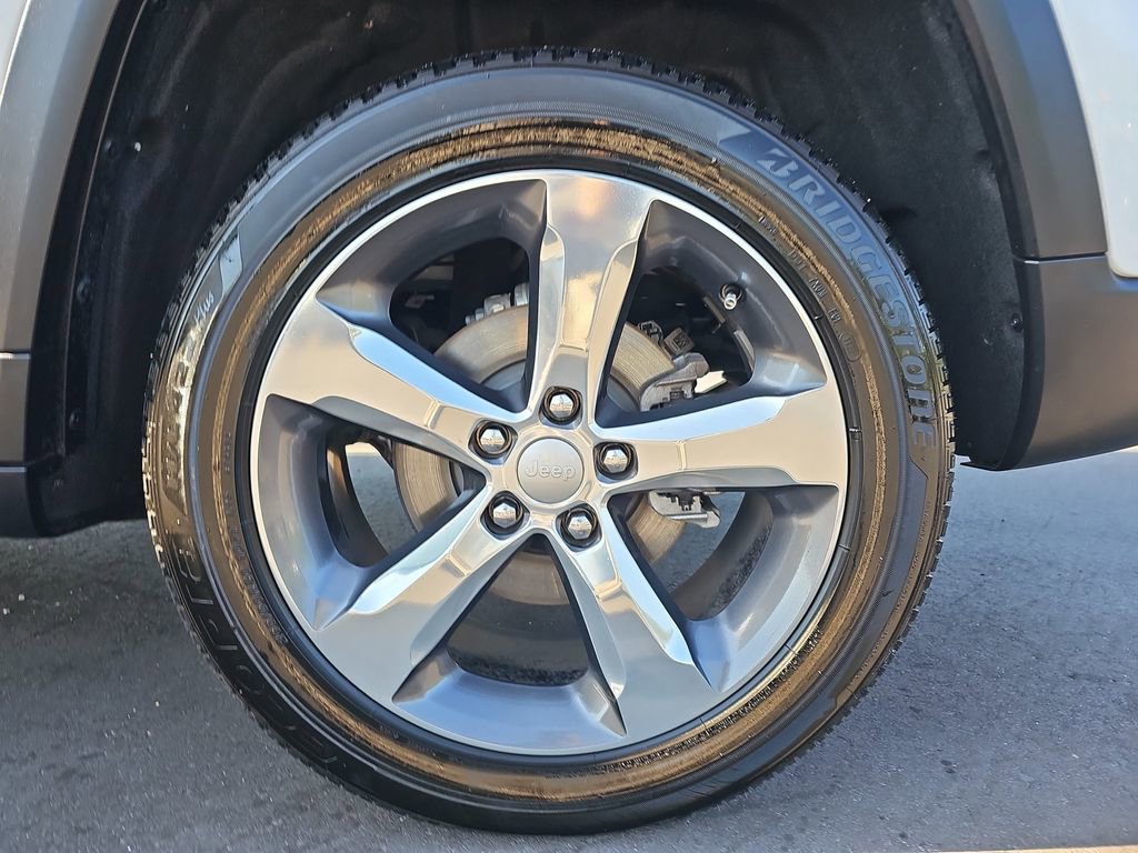 Used 2022 Jeep Grand Cherokee Limited w/ Trailer Tow Prep Group (B) AWD/4WD image 37