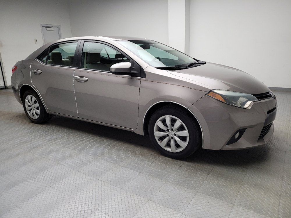 Used 2015 Toyota Corolla LE FWD image 11