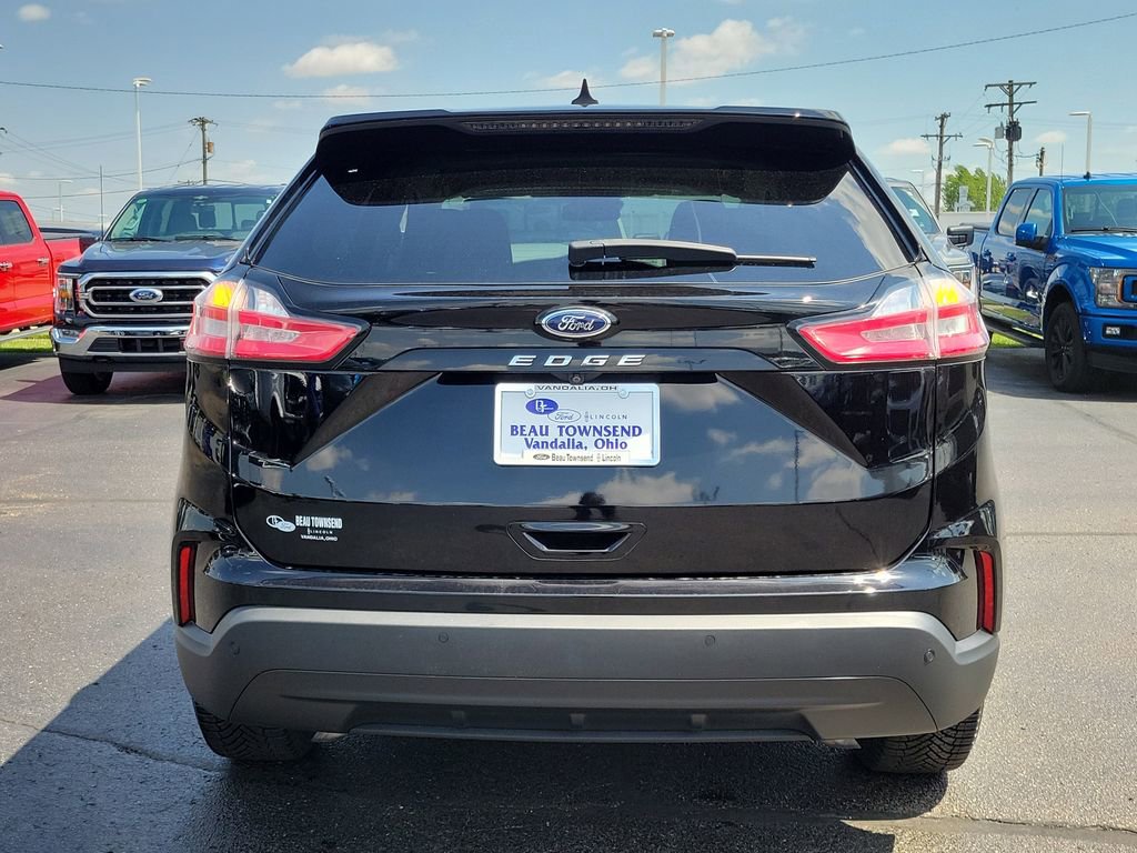 Certified 2021 Ford Edge SE FWD image 5