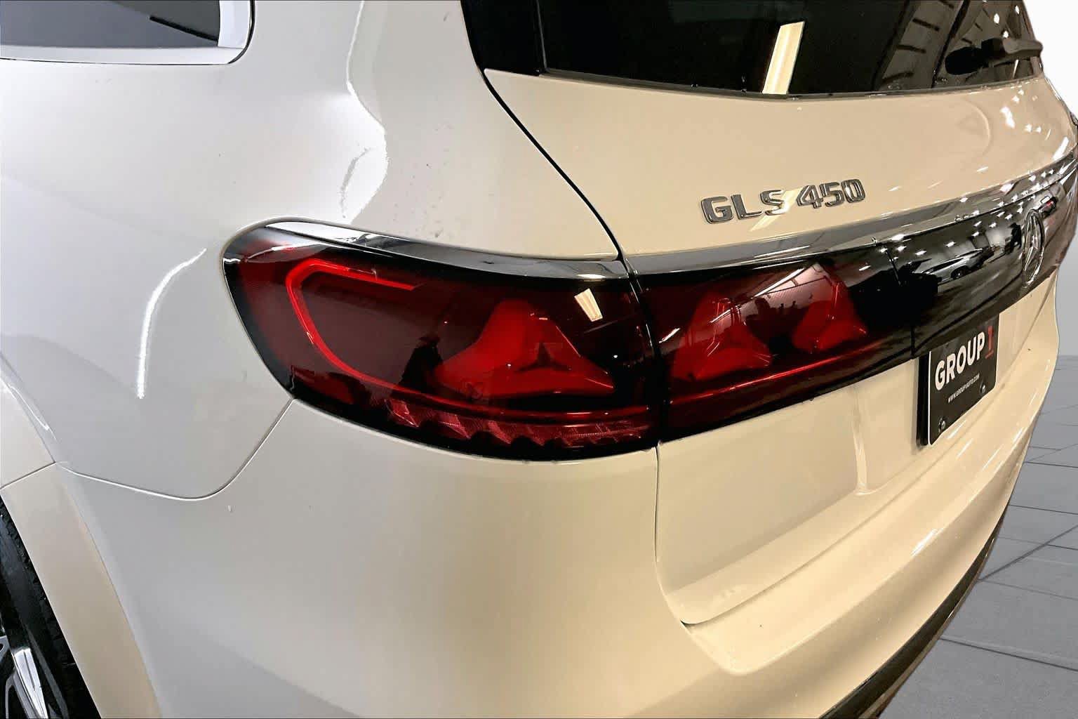 New 2027 Mercedes-Benz GLS 450 4MATIC image 6